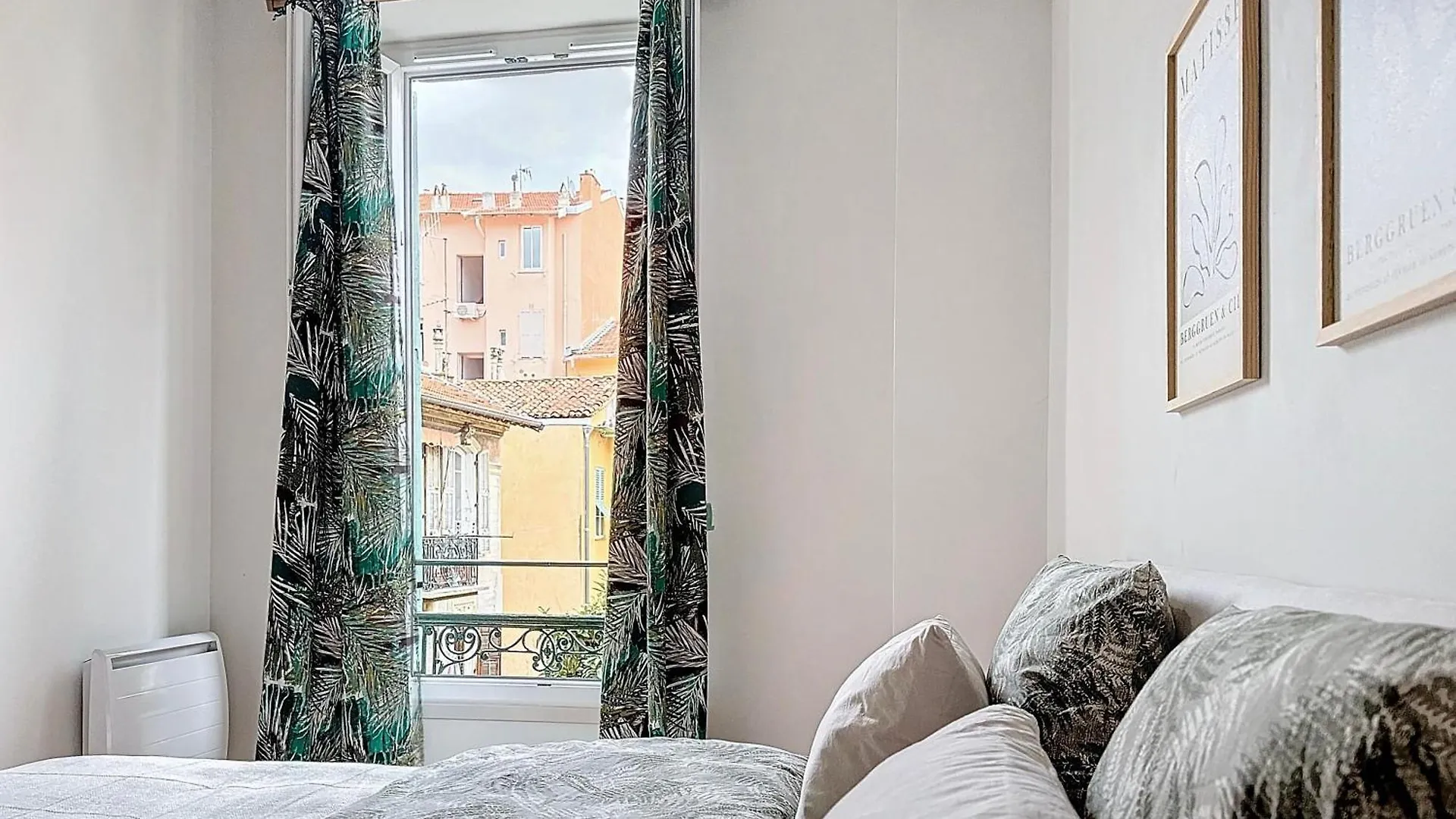 Charming 2-Bedroom Retreat Near City Center With Excellent Transport Links Nice 0*,